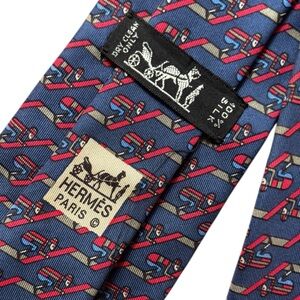 HERMES silk tie